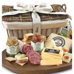GreatFoods Meat And Cheese Gift Basket -PawHut || Nylabone || Northlight Gifts Shop GUEST 77c8a51d 508c 49e7 83c6 905a95cce4e1